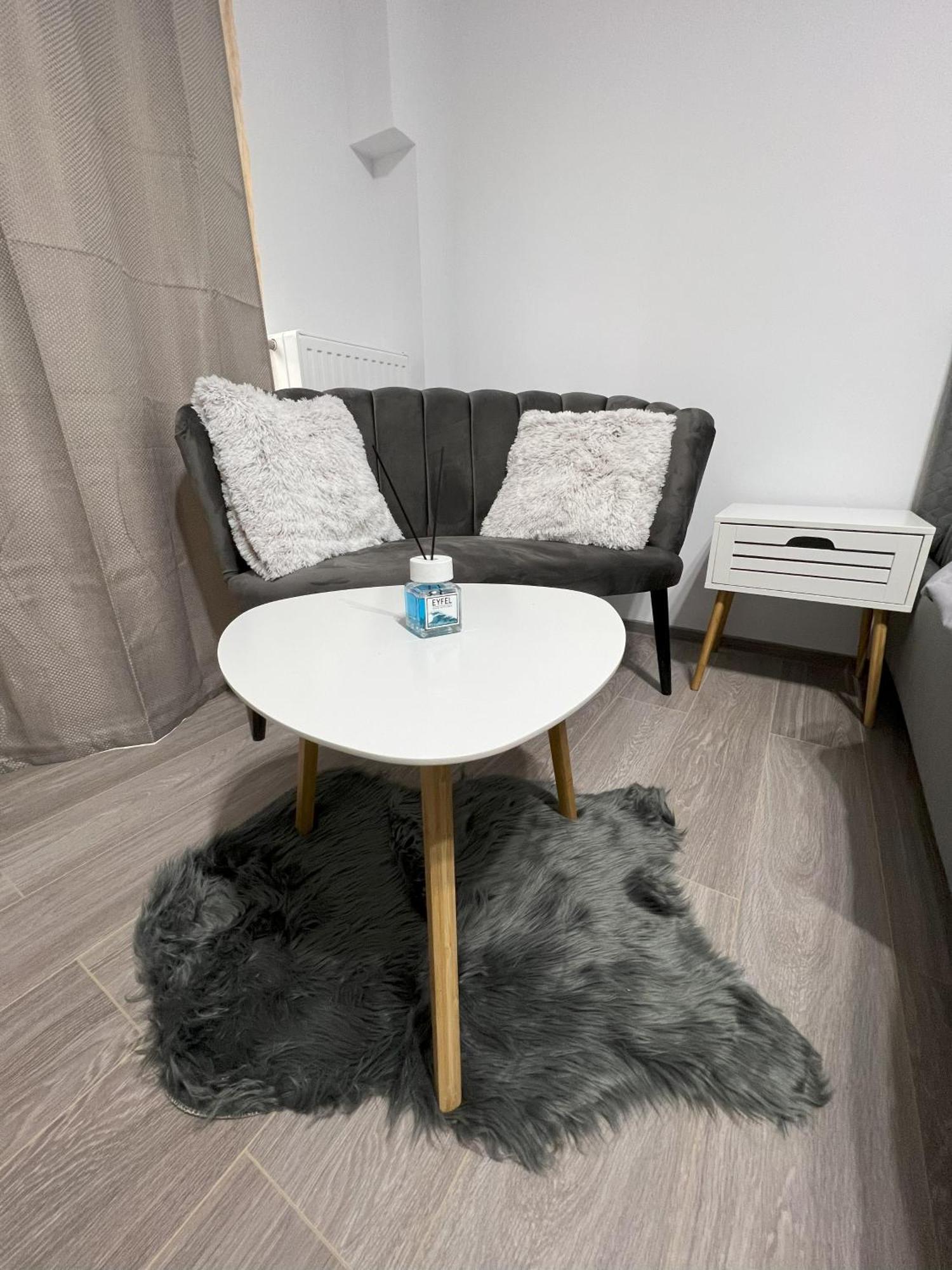 Refined Studio Haven At Exigent Plaza - 08 Bucharest Luaran gambar
